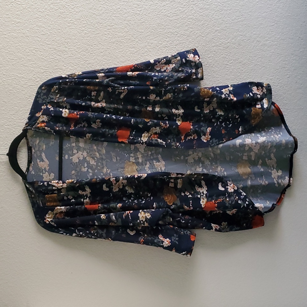 Scobe Cardigan - Picture 4 of 4